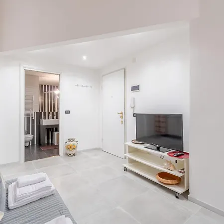 Apartment Coral Flat Genoa