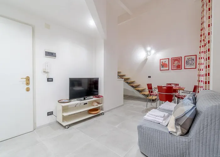 아파트 Coral Flat