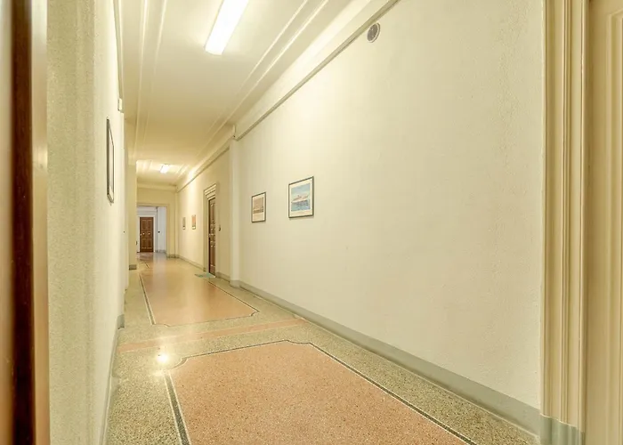 아파트 Coral Flat *