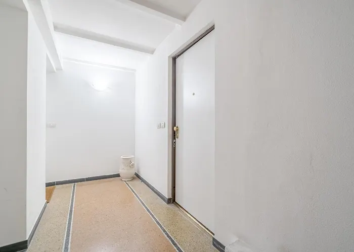 Coral Flat 아파트 제노바